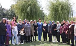 Başkan Ünlüce, Alpu’dan Gelen Kadınları Eskişehir’de Ağırladı