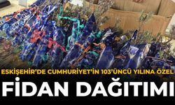 Eskişehir'de Cumhuriyet'in 103'üncü Yıla Özel Fidan Dağıtımı