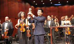 Eskişehir Senfoni Orkestrası Hancheng Guo Yönetiminde Sahne Aldı