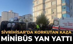 Sivrihisar’da Korkutan Kaza: Minibüs Yan Yattı