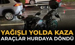 Yağışlı Yolda Kaza: Araçlar Hurdaya Döndü
