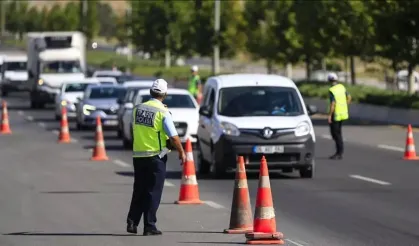 1027 Araç Trafikten Men Edildi