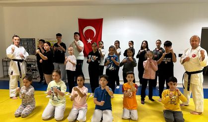 Stadyum Antrenman Salonunda Karate Kursu Heyacanı Başladı