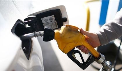 Bayram Öncesi Akaryakıtta Çifte İndirim Beklentisi: Fiyatlar Değişiyor