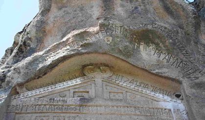 Midas Kenti'nin Kuzeyinde Frig Hazinesi: 2.700 Yıllık Areyastis Anıtı