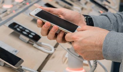 Akıllı Telefon Piyasasında Yeni Dönem: Sınır Yükseldi! Zam Kapıda