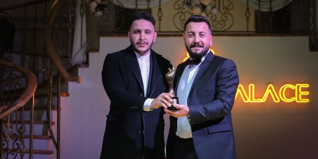 “En İyi Erkek Kuaförü Ödülü”nün sahibi Aykut Kızılçay