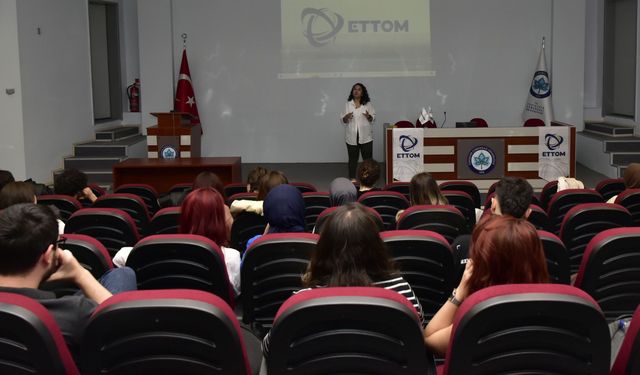 ETTOM Proje Yazma ve Kariyer Eğitimine Büyük İlgi