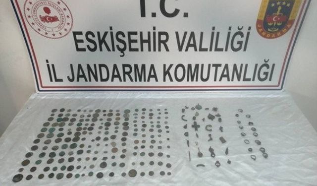 235 Parça Tarihi Eser İle Yakalandılar