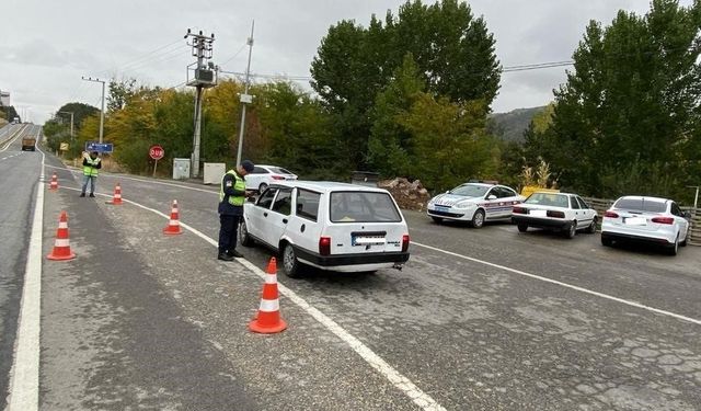 Jandarmanın Trafik Denetiminde Ceza Yağdı