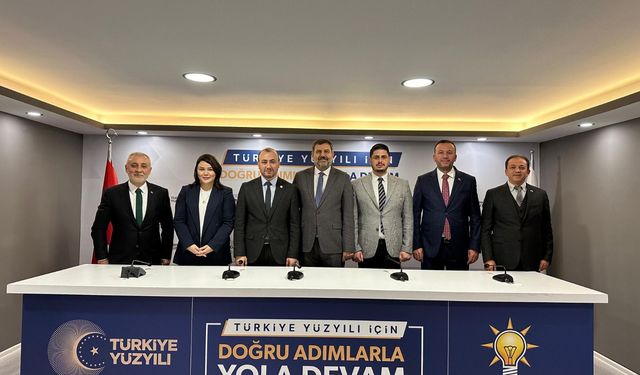 AK Parti Tepebaşı İlçe Başkanı Emre Aydın'dan Birlik Mesajı