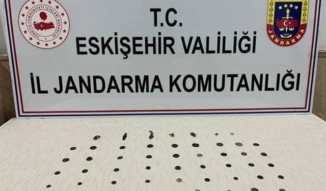 Tarihi Eser Satmaya Çalışan Şüpheli Jandarma Tarafından Yakalandı