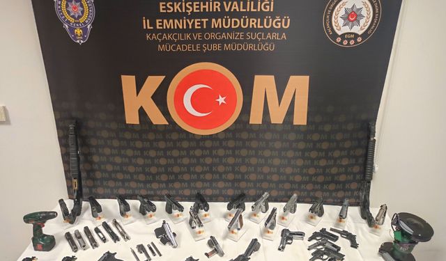 Polis Ekipleri Silah Kaçakçılarına Göz Açtırmıyor