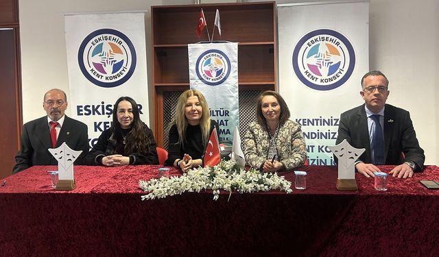 10'uncu Eskişehir Liselerarası Tiyatro Şenliği İçin İmzalar Atıldı