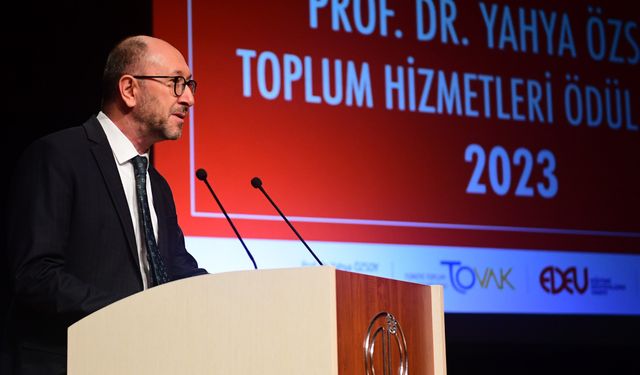 Prof. Dr. Yahya Özsoy Toplum Hizmetleri Ödülleri Sahiplerini Buldu