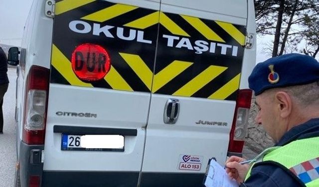 Jandarma Ekiplerinden Okul Servislerine Denetim