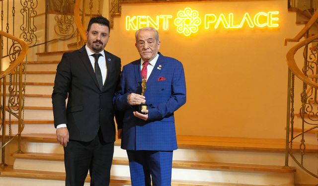 “Sanat Özel Ödülü”nün sahibi Osman Yaşar Tanaçan