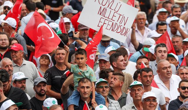 CHP’li Çakırözer Eskişehirli Çiftçilerin Sesi Oldu