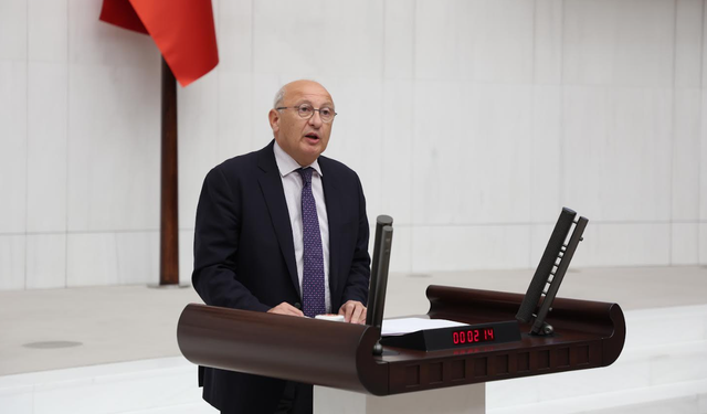 CHP'li Çakırözer: "Anadolu Basını Yok Oluyor"