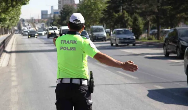 Eskişehir'de 10 Bine Yakın Araç Denetimden Geçti