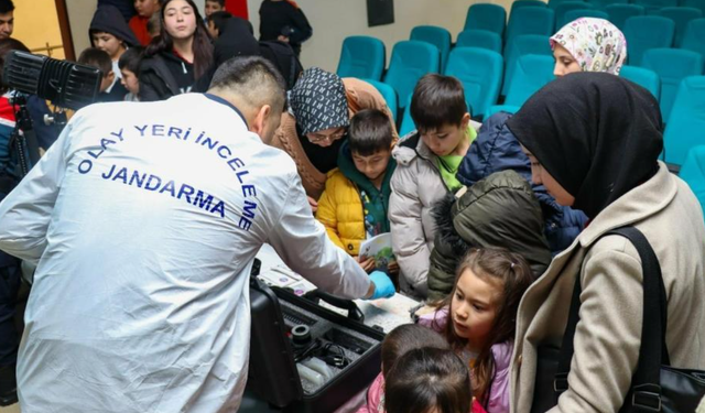 O İlçede Öğrencilere Jandarma Birimleri Anlatıldı