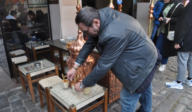 Soğuk Havaların Vazgeçilmez İçeceğine Yoğun Talep