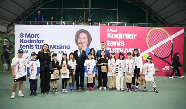 Eskişehir'de 8 Mart Kadınlar Tenis Turnuvası Heyecanı