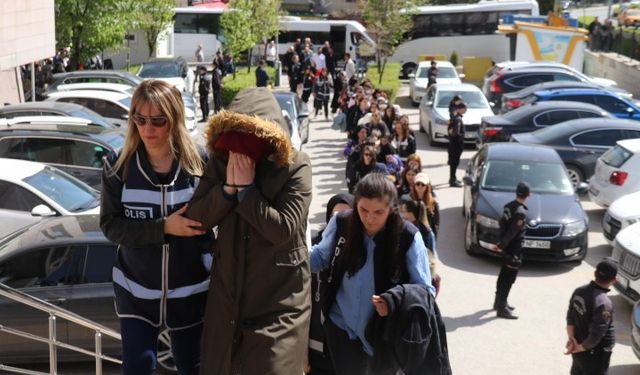 Yayın Platformu Dolandırıcılığı Operasyonunda 20 Kişi Tutuklandı