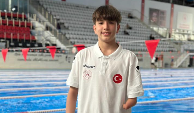 Eskişehirli Minik Yüzücü, Sırbistan’da Gümüş Madalya Kazandı