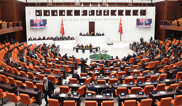 Libya Tezkeresi Yeniden Meclis Gündeminde: TSK’nın Görev Süresi 2 Yıl Daha Uzatıldı