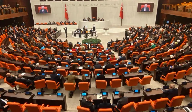 Memurlara 4 Gün Mesai Dilekçesi TBMM'de: Binlerce Başvuru Geldi