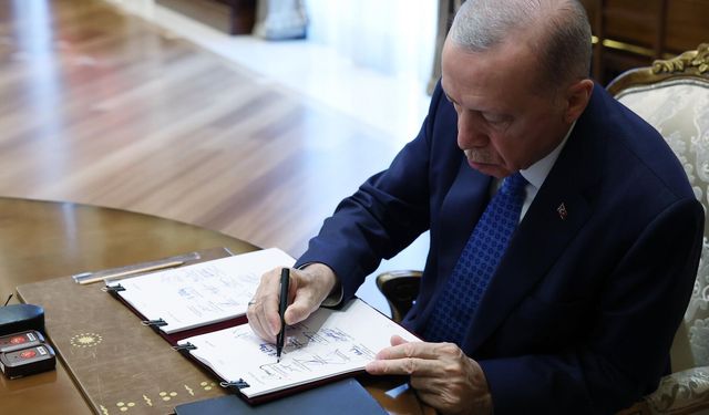 TÜİK, SPK ve Merkez Bankası'nda Yeni Üst Düzey Atamalar: Resmi Gazete'de Yayımlandı