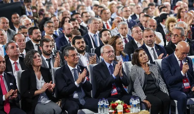 CHP’de Kurultay Süreci Başlıyor: Kılıçdaroğlu Tarih Vererek Duyurdu
