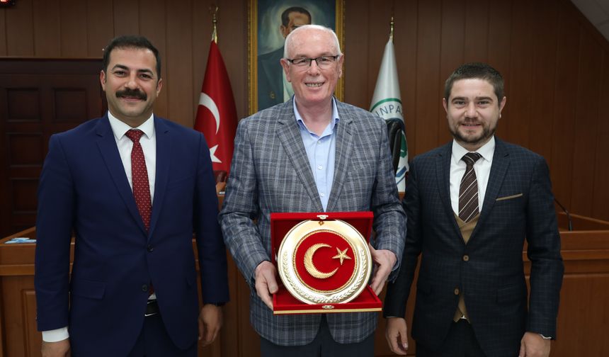 CHP İl Yönetiminden Başkan Kurt'a Ziyaret