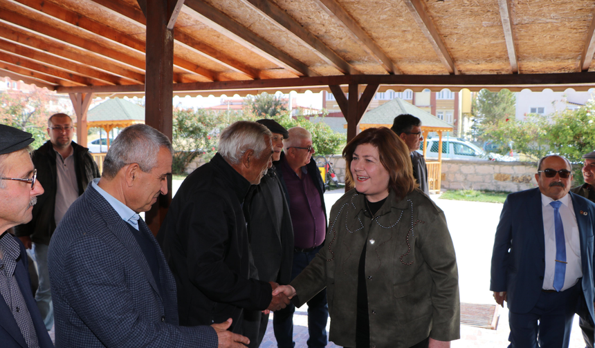 Çifteler'de Muhtarlar Günü Yemeği Düzenlendi