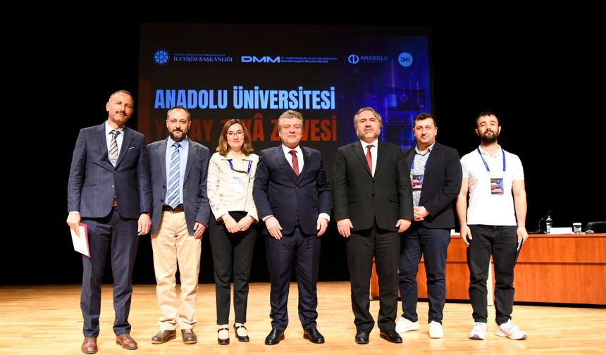 Anadolu Üniversitesi'nde Yapay Zekâ ve Sanat Buluştu