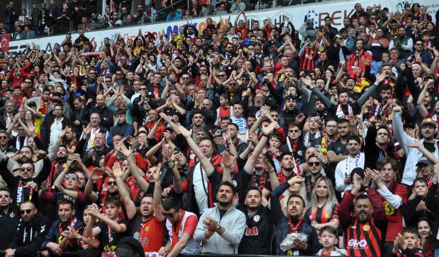 33 bin 247 Eskişehirsporlu tek yürek oldu