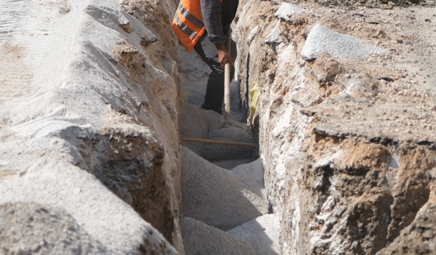 ESKİ Çifteler’de İçme Suyu Hatlarını Yeniliyor