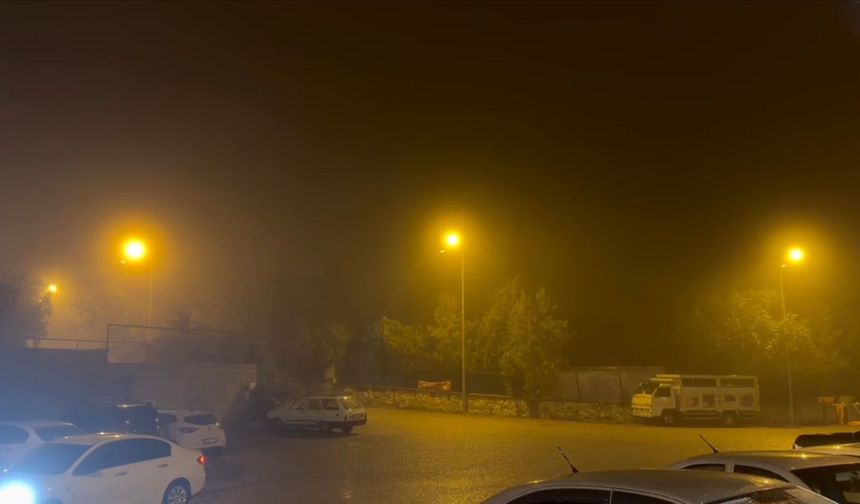 Sivrihisar’da Sağanak Yağış Ve Yoğun Sis Ulaşımı Olumsuz Etkiledi