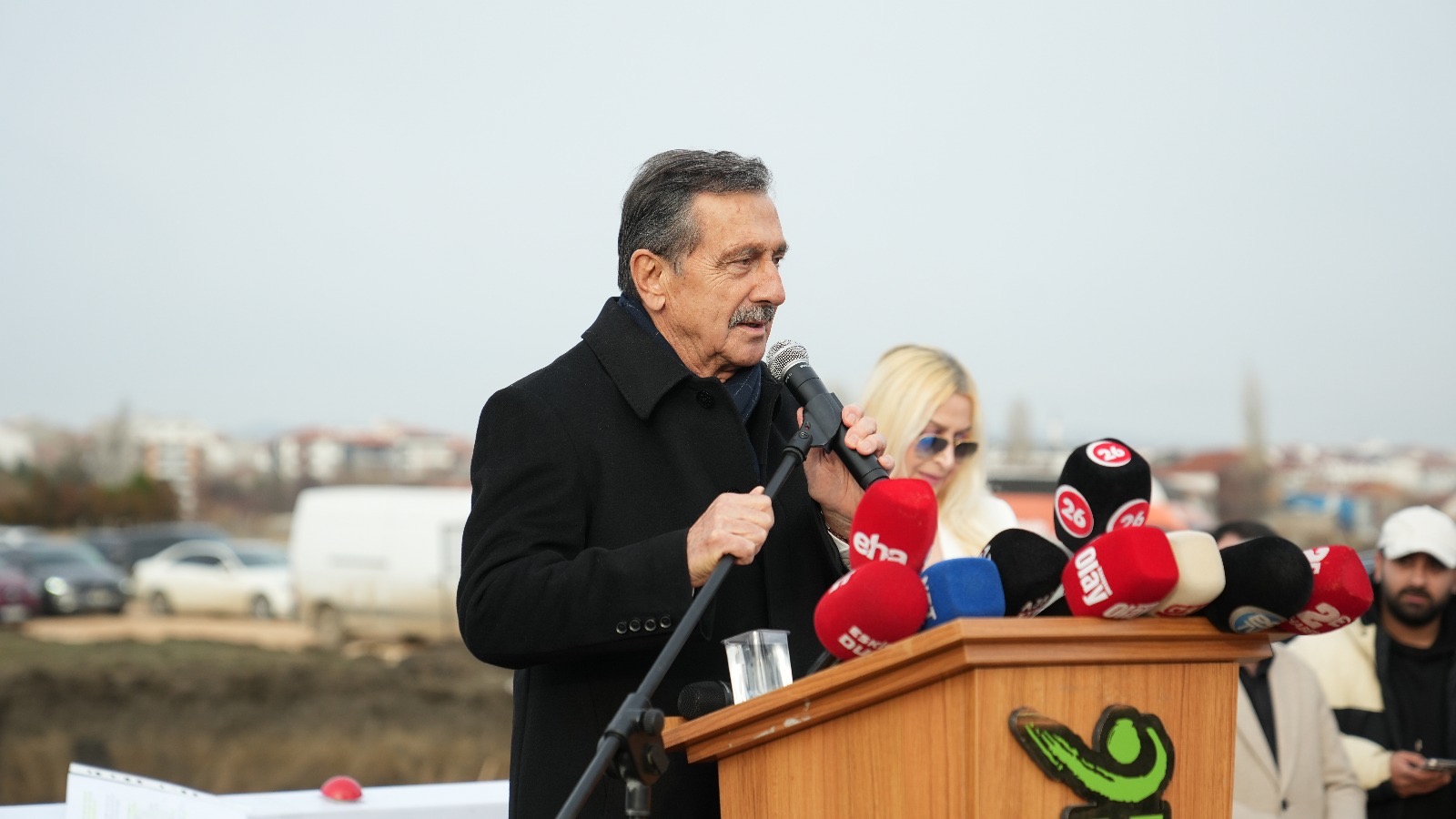 E8E8D590 0668 4Db4 8086 36921F2A4508