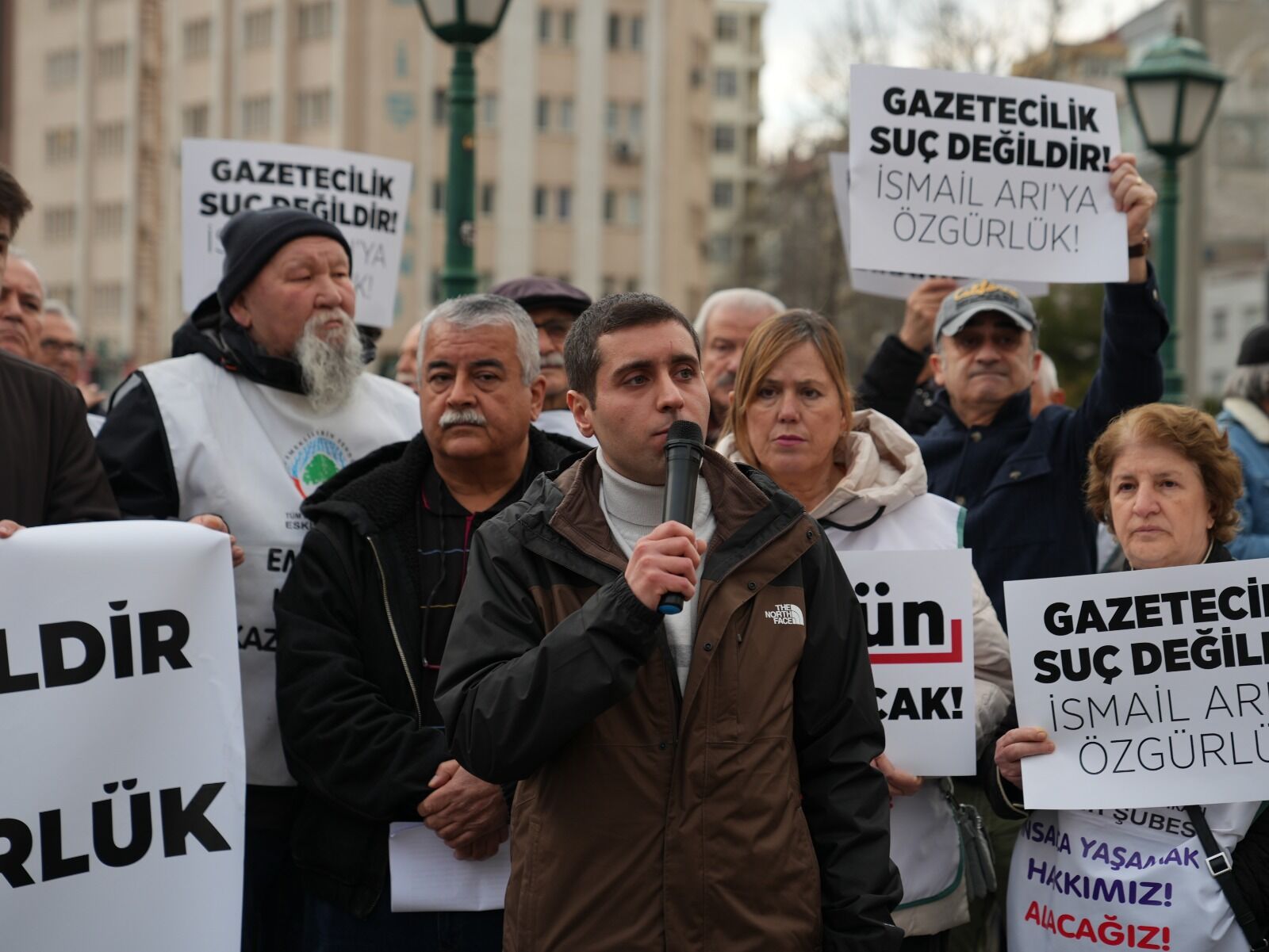 ismail-ari-mert-yedek