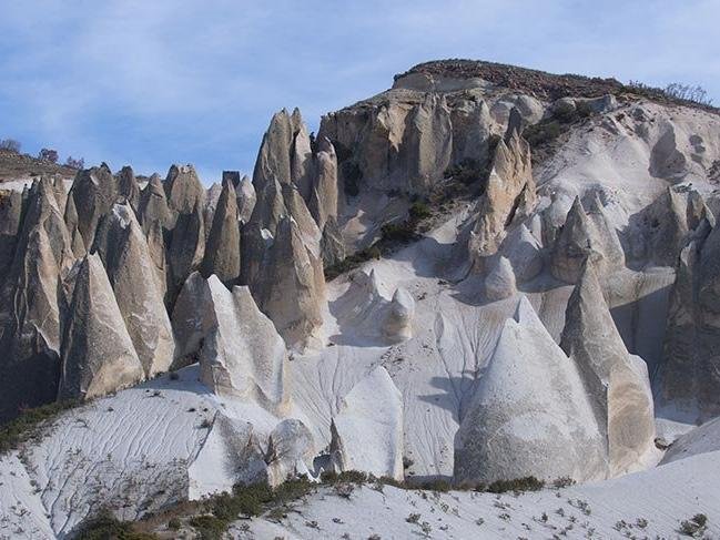 Frig Vadisi Peri Bacalari