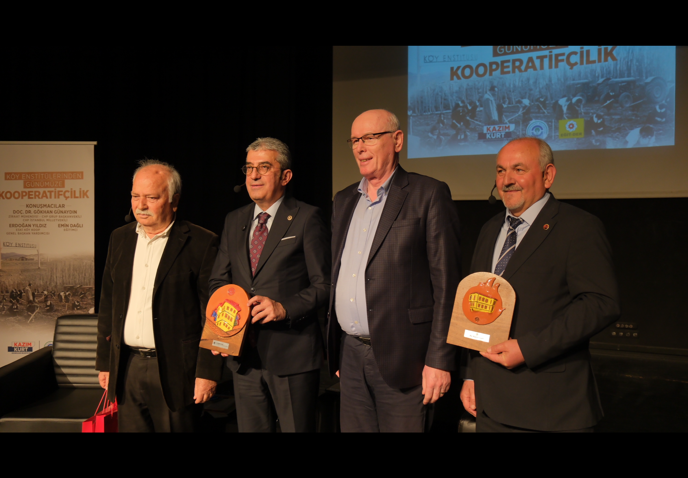 gokhan-gunaydin-panel-1