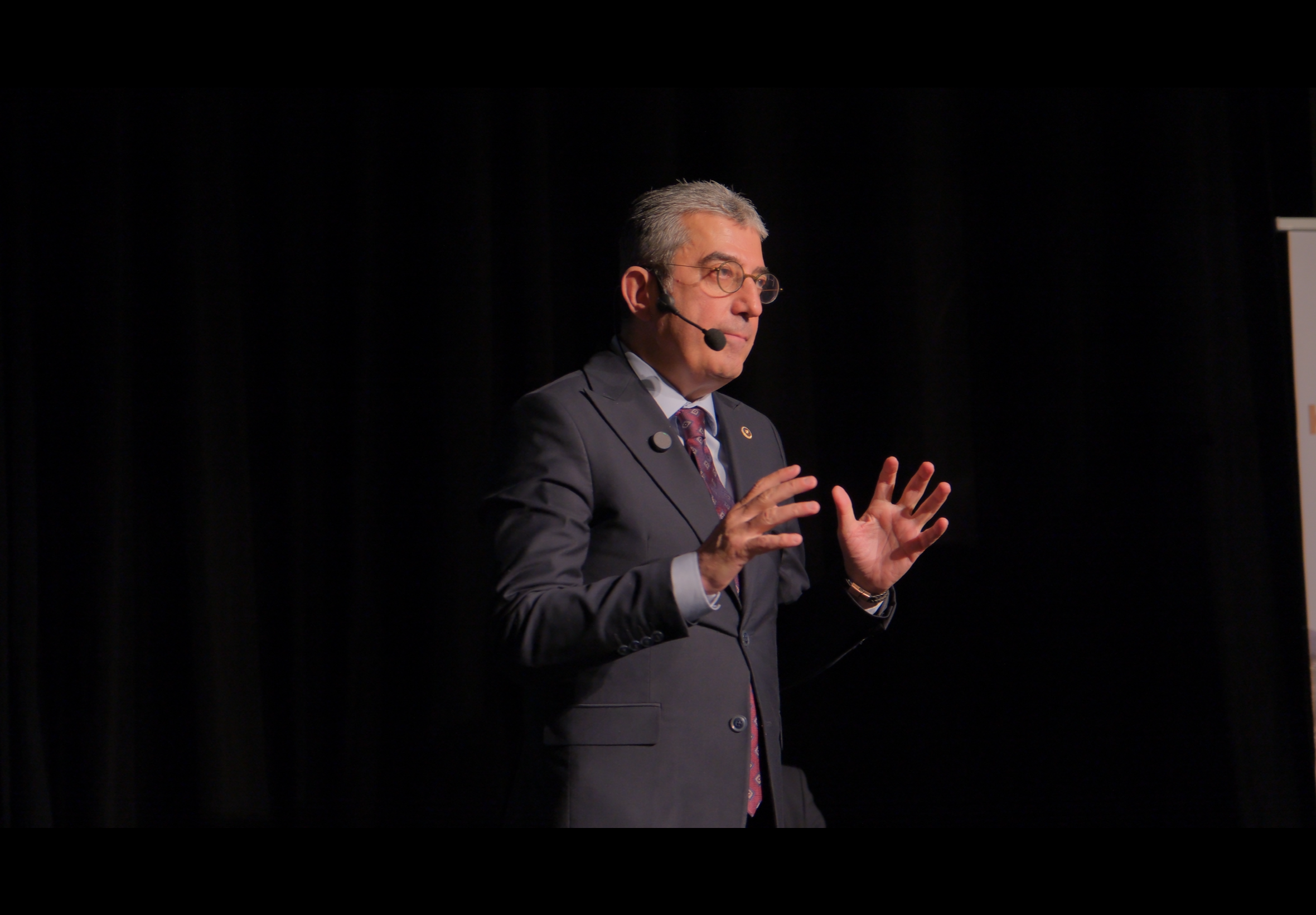 gokhan-gunaydin-panel-2