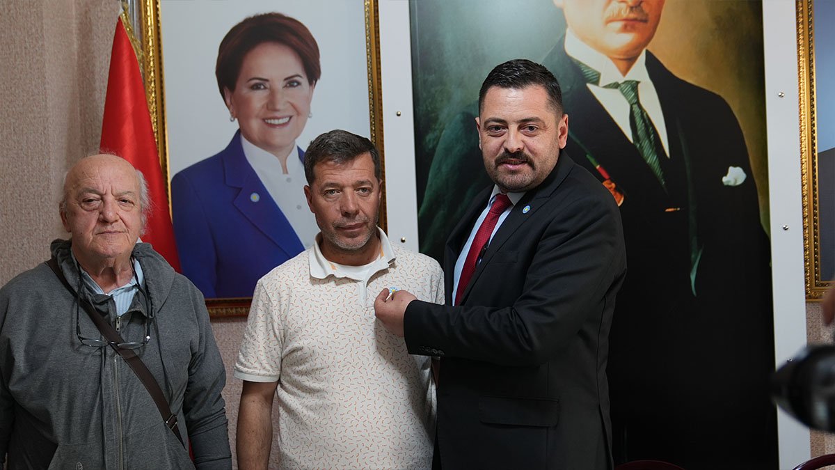 Iyi Parti Üye