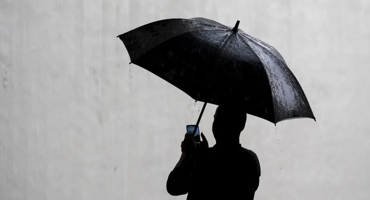 Meteoroloji  5 İli Uyardı: Sağanak Yağış Kapıda
