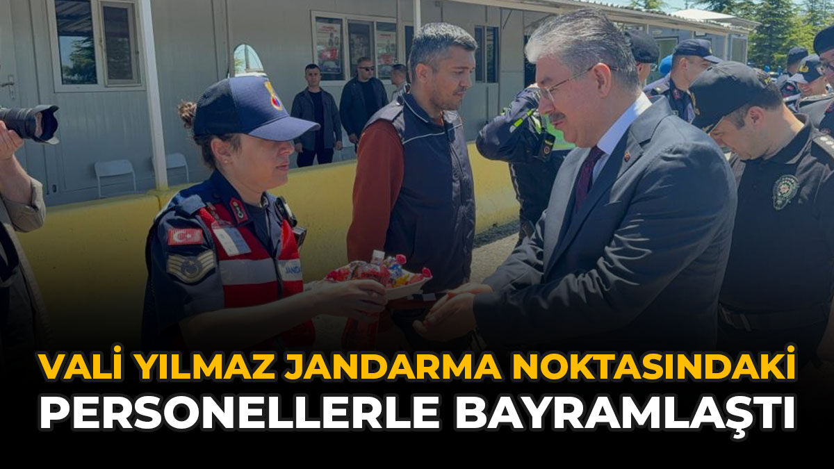 Vali Yılmaz Jandarma Noktasındaki Personellerle Bayramlaştı
