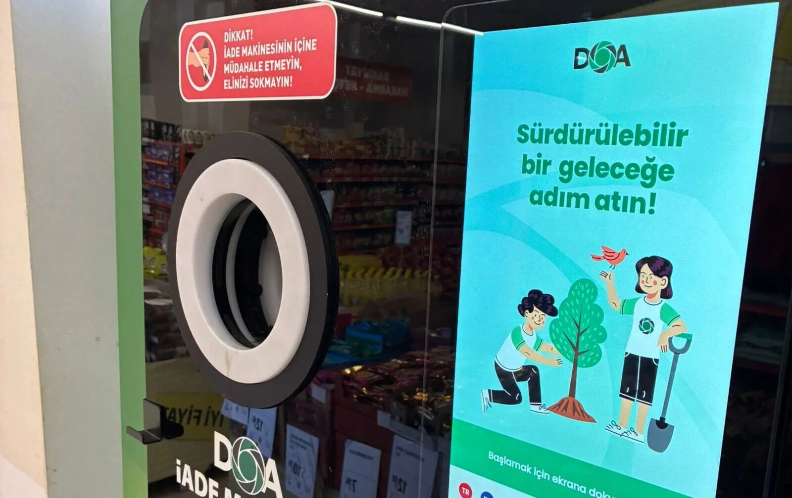 Eskişehir'de Boş Şişe Paraya Dönüşüyor: İade Makineleri Kuruldu