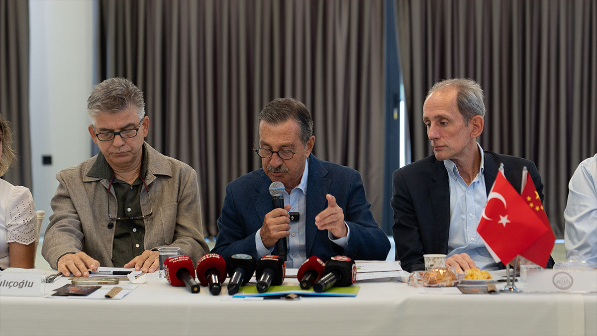 Ahmet Ataç Sempozyum