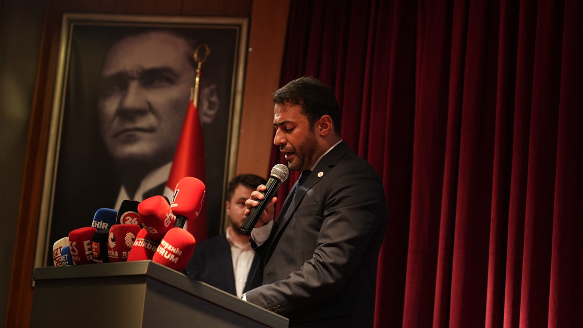 Talat Yalaz Rozet Töreni